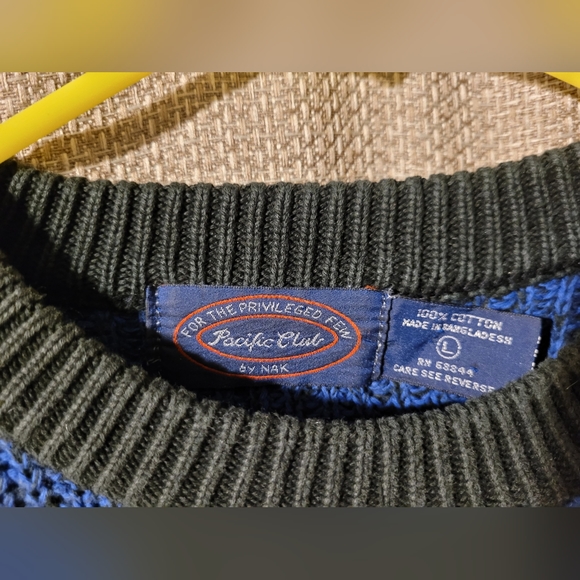 Pacific Club Striped Sweater Large - Picture 3 of 3
